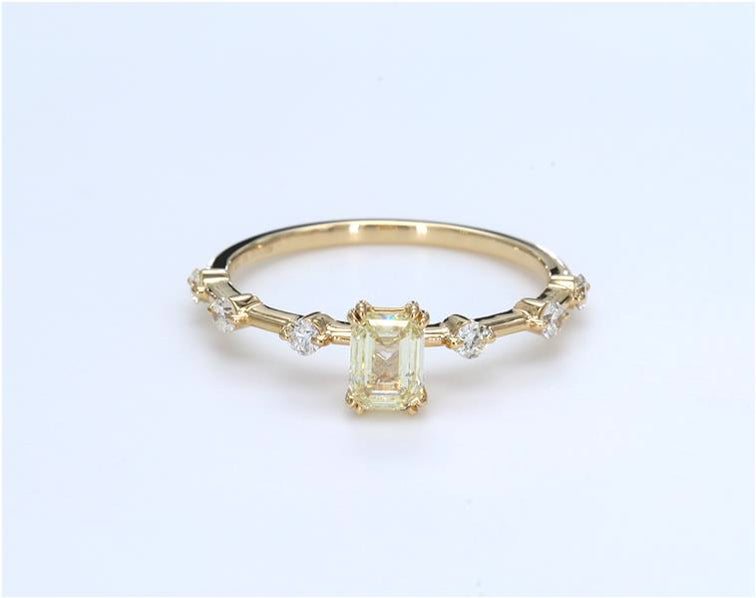 Light Yellow Diamond Space Ring