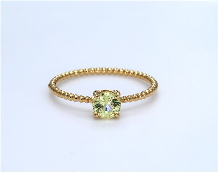 Green Sapphire Simple Beaded Ring